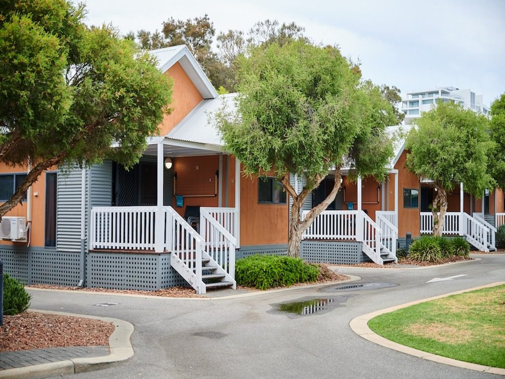 2-bedroom-chalets-leafy-surrounds