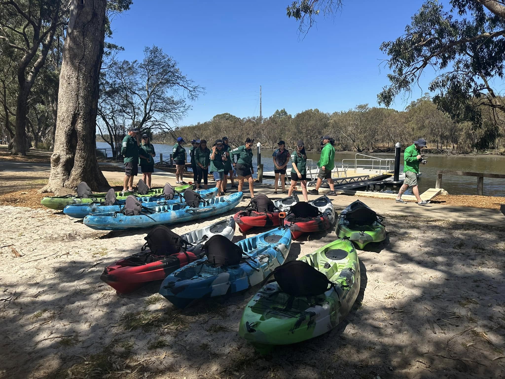 Adventure All Stars - Kayaking Serpentine River