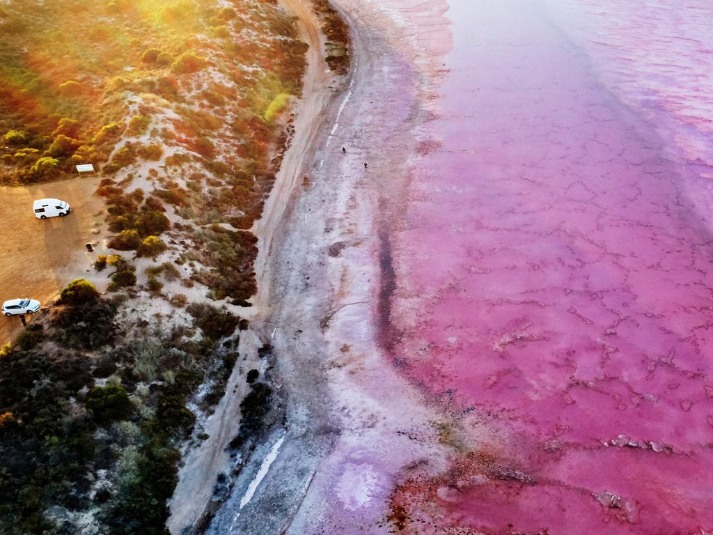 Hutt Lagoon, near Port Gregory - Credit Tourism Western Australia (1)